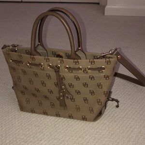 Dooney&Bourke tote